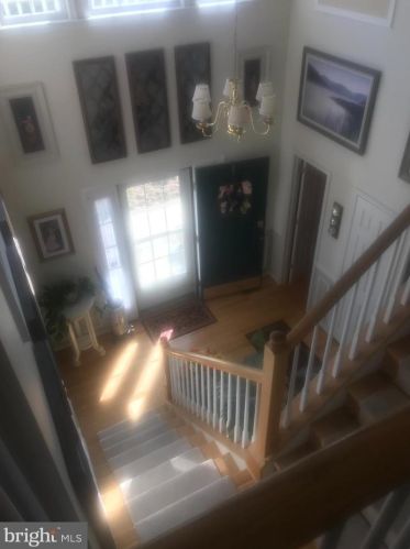 35 Clifford Ct, Harpers Ferry WV  25425-3102 exterior