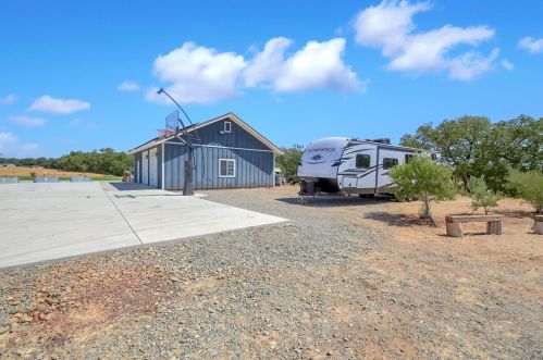 301 Sunnybrook Ln, Oroville CA  95965-8101 exterior