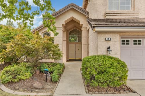 133 Cruickshank Dr, Folsom, CA 95630-7705