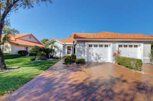 7127 Summer Tree Dr, Boynton Beach, FL 33437-3871