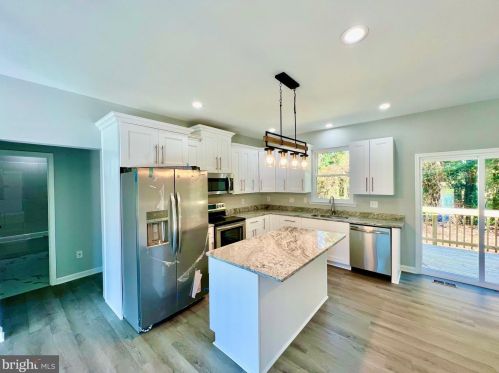 309 Glebe Rd, Montross VA  22520-4100 exterior