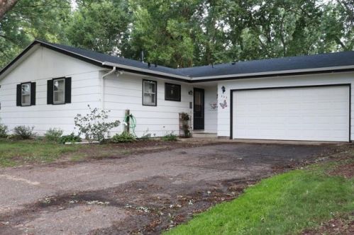 523 5th Ave, Spectacle Lake MN  55008-1037 exterior