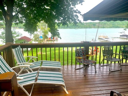 5375 Quaas Dr, West Bend WI  53095-8719 exterior