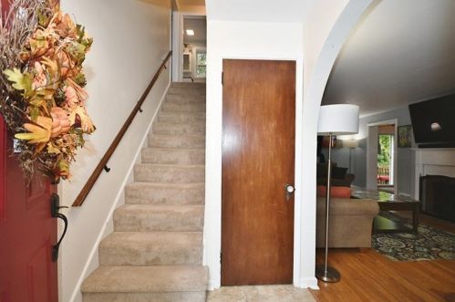 263 Hoodridge Dr, Pittsburgh, PA 15234-1251