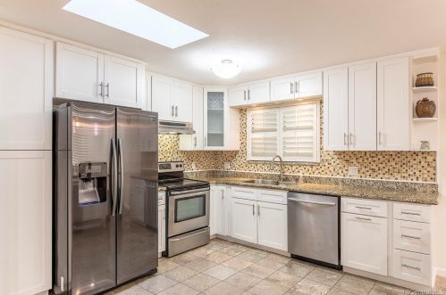 98-514 Pono St, Aiea, HI 96701-2101