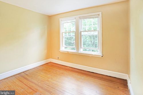 7 Summerfield Ave, Camden NJ  08108-1228 exterior