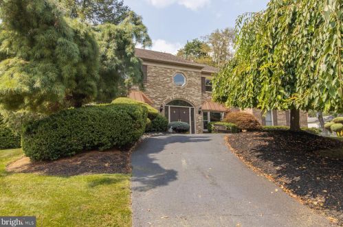 1357 Lexington Dr, Prospectville, PA 19002-3238