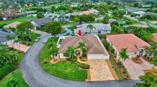953 Greensward Ln, Delray Beach, FL 33445-9022