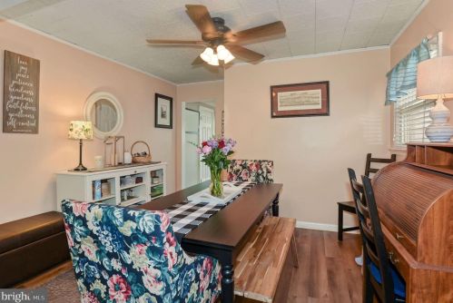 41 Andaloro Way, West Deptford NJ  08093-1640 exterior