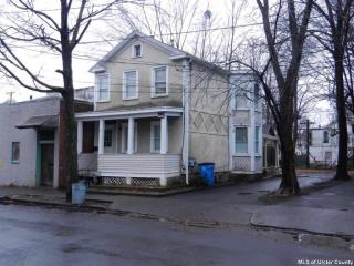 38 Furnace St, Kingston, NY 12401-4926