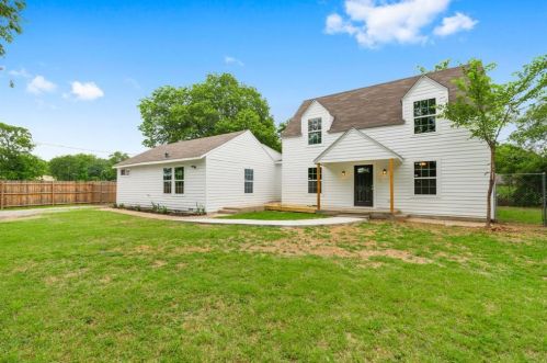 2912 Finley St, Fort Worth, TX 76111-3719
