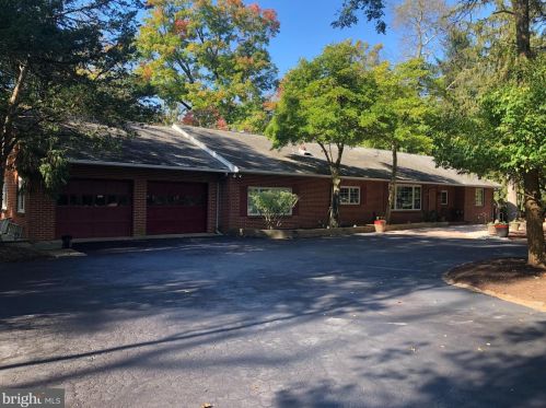 269 Raymond Rd, Princeton NJ  08540-9637 exterior