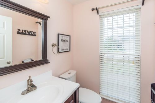 634 Ellen Dr, Cincinnati OH 45255-4917 exterior