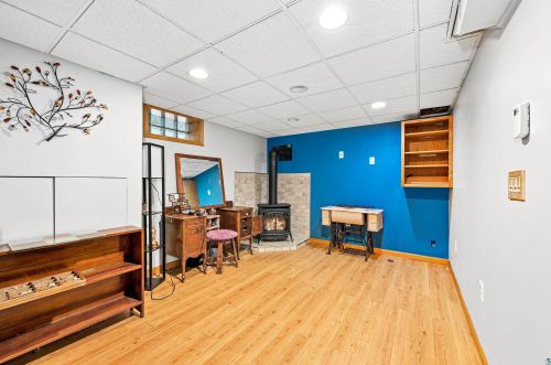 1317 Lincoln Park Dr, Duluth MN  55806-1130 exterior
