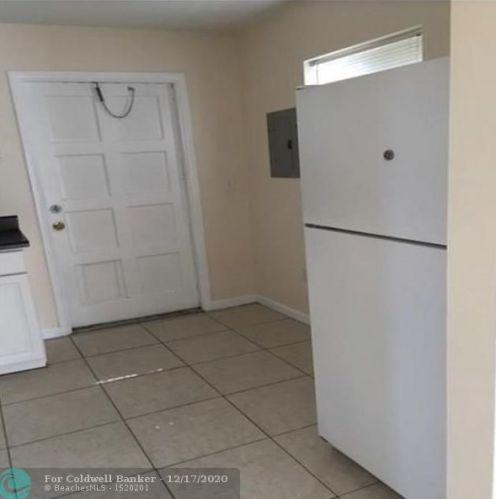 1549 16th St, West Palm Beach FL  33404-5205 exterior