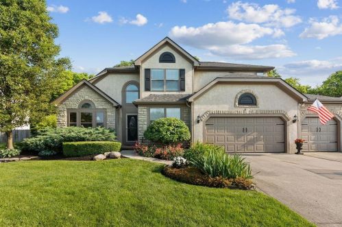 2252 Birch Bark Trl, Darbydale, OH 43123-8797