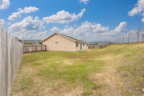 61 La Cresenta Dr, Oroville CA  95965-3510 exterior