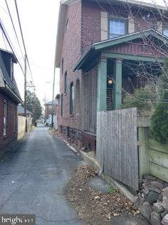 1719 Revere St, Harrisburg, PA 17104-2649