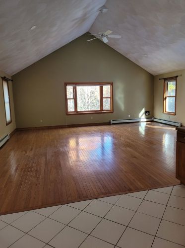 49 Walker Rd, Danville NH  03819-5105 exterior