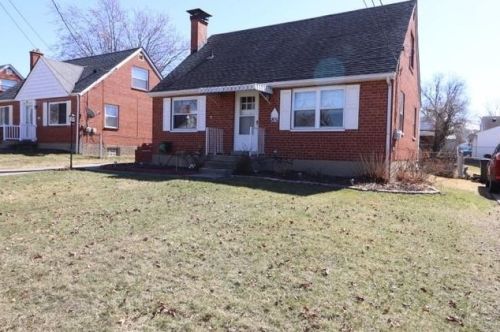 1851 Centerridge Ave, Cincinnati, OH 45231-5210