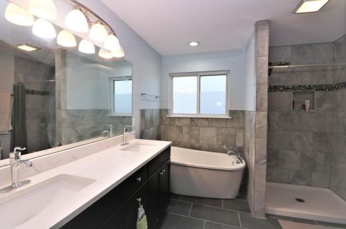 7419 95th Ave, Kenosha WI  53144-7719 exterior