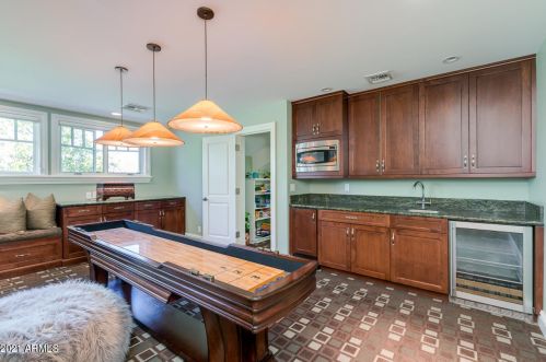 5621 Calle Camelia, Phoenix AZ 85018-4617 exterior