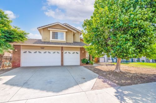 35561 Frederick St, Wildomar, CA 92595-8579
