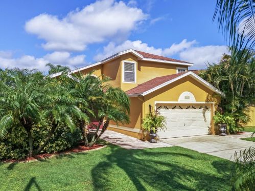 709 Wechsler Cir, Orlando, FL 32824-5927