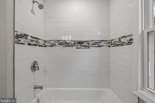 26 Euclid St, West Deptford NJ  08096-4626 exterior