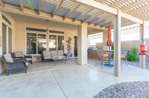 44114 Royal Troon Dr, Indio CA  92201-9000 exterior