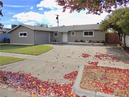 4556 Garland Ave, Fresno, CA 93726-6201