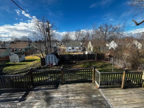 867 Adams St, Pottstown PA  19464-4340 exterior