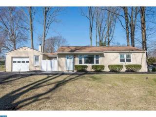 42 Brookside Dr, Langhorne, PA 19053-6371