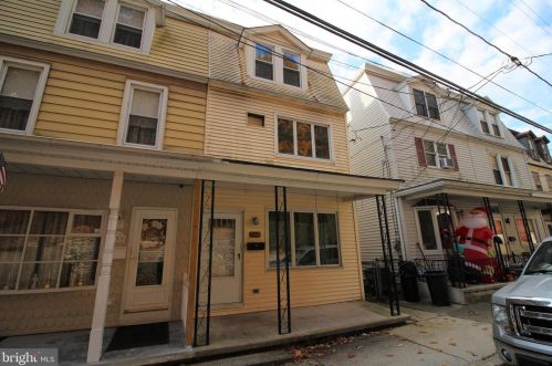 735 Garfield Ave, Schuylkill Haven, PA 17972-1015
