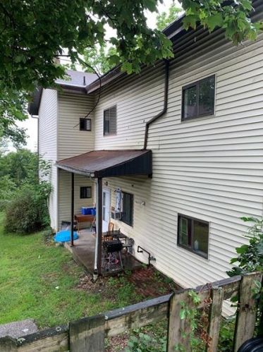 4012 Perrysville Ave, Pittsburgh, PA 15214-1547