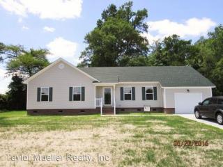 127 Riverwood Dr, Hertford NC  27944-9784 exterior