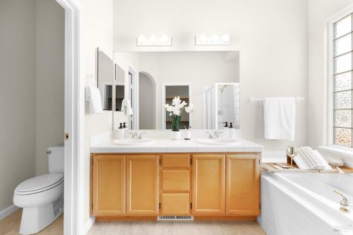 5518 Rainbow Cir, Santa Rosa CA  95409-4376 exterior