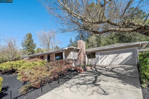 23 Lavina Ct, Orinda, CA 94563-4212
