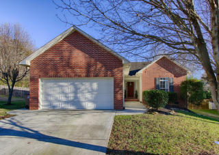 2436 Brierbrook Ln, Knoxville, TN 37921-4976