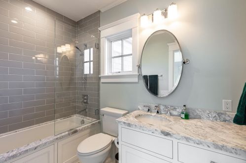 655 Hillcrest Ave, La Canada CA  91011-4040 exterior