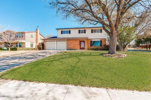 2972 Golfing Green Dr, Dallas, TX 75234-4958