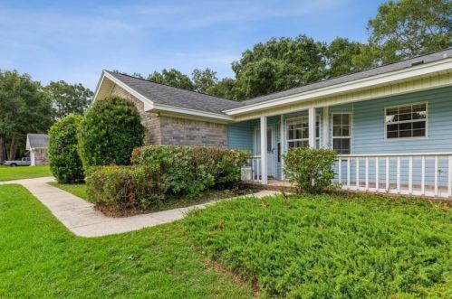 5418 Hollow Oak Ln, Milton, FL 32571-1580