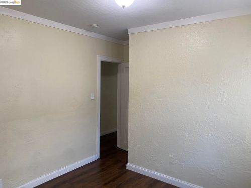 1741 101st Ave, Oakland CA  94603-3301 exterior