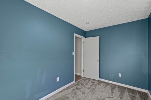 683 1st Ave, Bridgeville PA  15017-1341 exterior