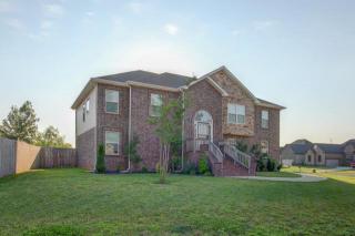 1717 Apache Way, Clarksville, TN 37042-0717