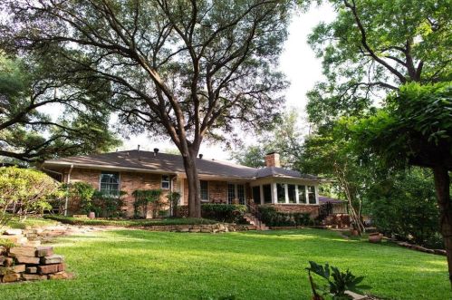 830 Belt Line Plz, Richardson TX 75080-5502 exterior