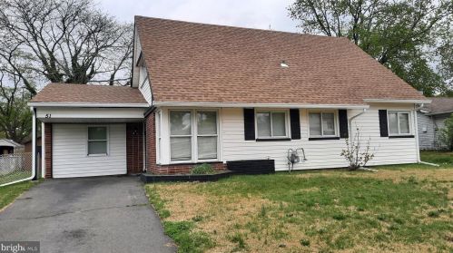 51 Shetland Ln, Willingboro, NJ 08046-1010