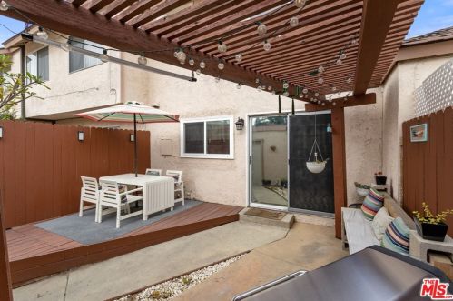 8595 Edgebrook Dr, Garden Grove CA  92844-1910 exterior