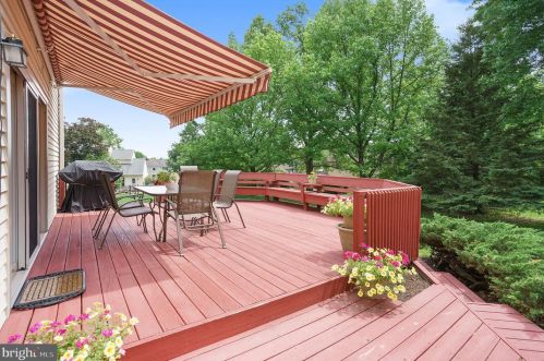 13 Beth Dr, Prospectville PA 19002-1930 exterior