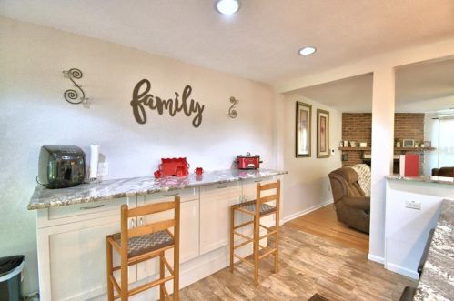 1221 Edgewater Dr, Lakeland FL  33805-4700 exterior